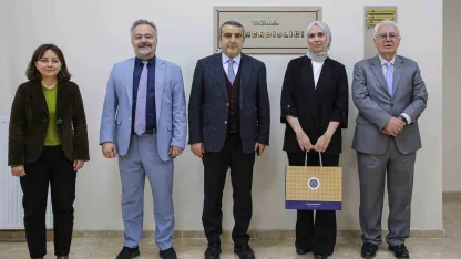 Atatürk Üniversitesi Öğretim Üyesi Prof. Dr. Rabia Meryem Yılmaz, 2025 yılı üstün başarılı genç bilim insanı ödülüne layık görüldü