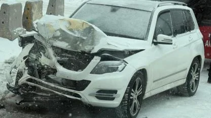 Belediye Başkanının makam aracı kaza yaptı