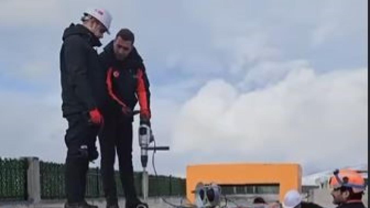 Çevik kuvvet polisine ‘’Enkazda Arama ve Kurtarma Temel Eğitimi’’