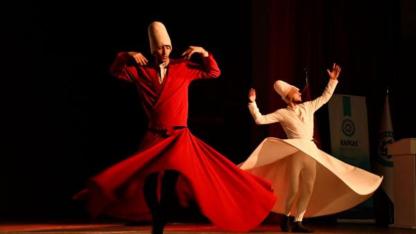 Demirbağ: "Mevlana, yüzyılda bir gelen eşsiz bir insandır"