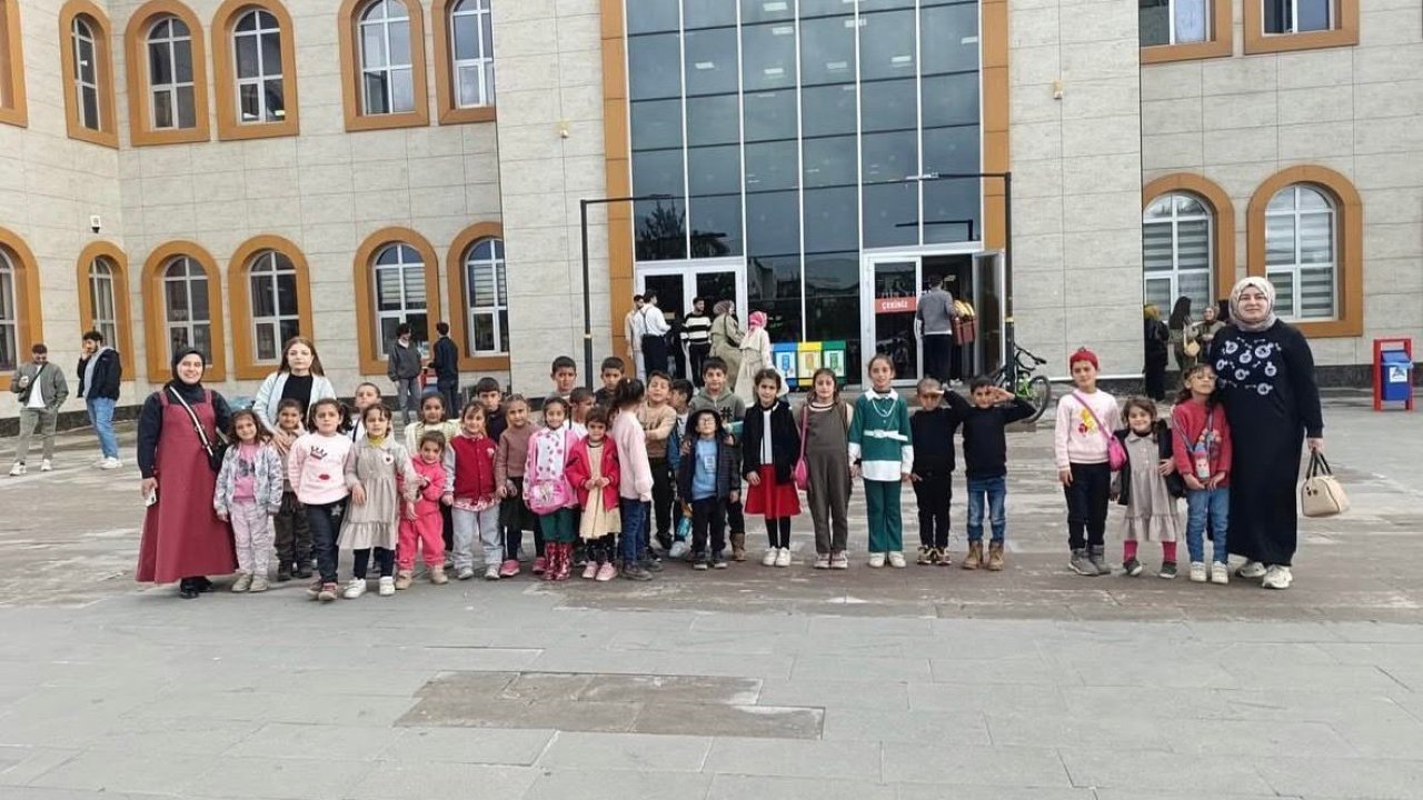 Diyadin’de öğrencilere unutulmaz sinema günü