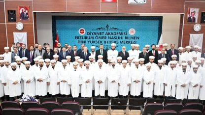 Diyanet Akademisi’nde mezuniyet heyecanı