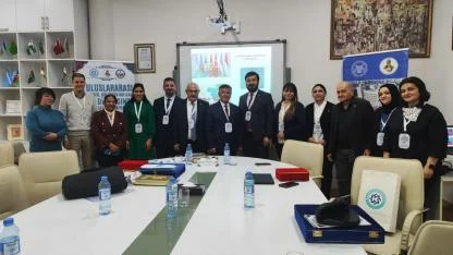 “Dünya Türk Dili Ailesi Günü” bilimsel sempozyumla kutlandı