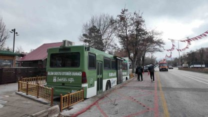 Erzurum’daki "Geri Dönüşüm Temalı Otobüs Durağı" projesi ilgi odağı