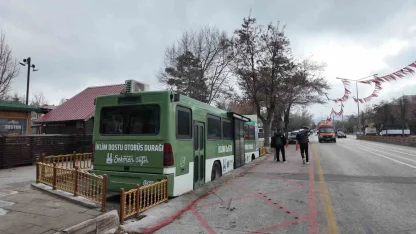 Erzurum’daki "Geri Dönüşüm Temalı Otobüs Durağı" projesi ilgi odağı