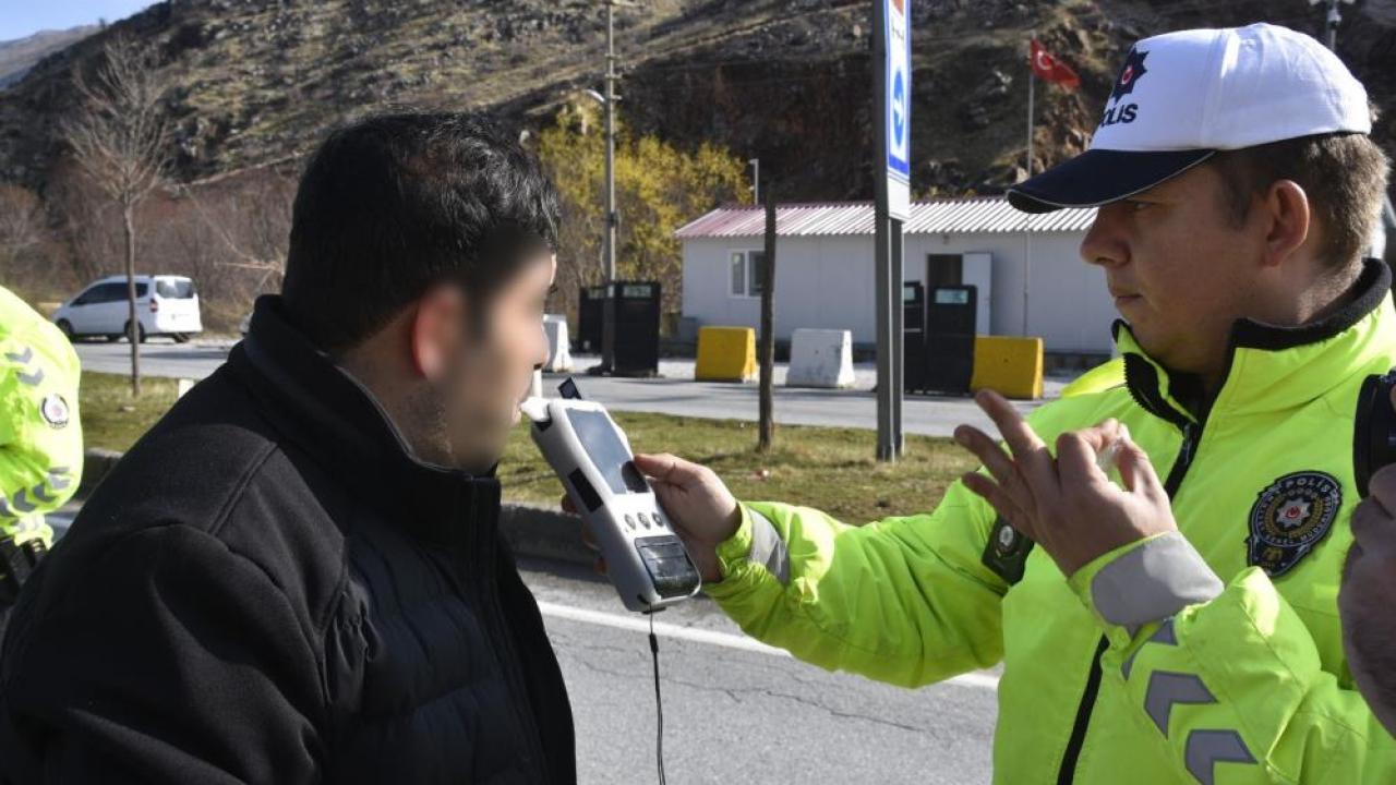 Kameralı alkolmetreler kullanımı başladı