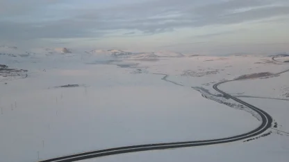 Kar yağışı sonrası kentte kartpostallık görüntüler oluştu