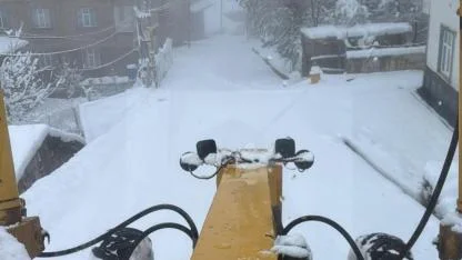 Karla mücadele çalışmaları sürüyor