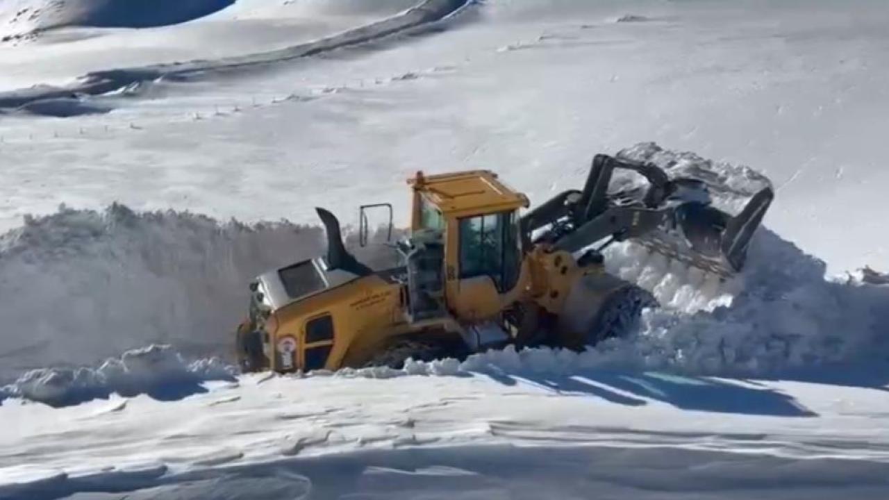Karla mücadele çalışması devam ediyor