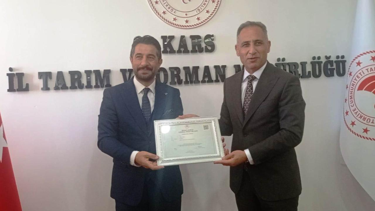 Kars Damızlık Sığır Yetiştiricileri Birliği’ne önemli ödül