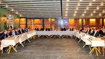 Kars’ta tayini çıkan adliye personeli için veda gecesi düzenlendi