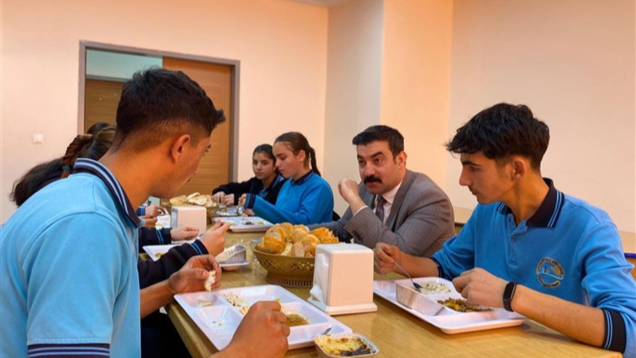 Kaymakam Akköz’ün okul ziyaretleri devam ediyor