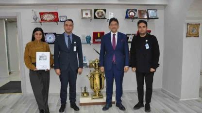 LÖSEV’den ETB Başkanı Hakan Oral’a anlamlı ziyaret