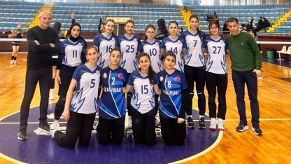 Oltu Anadolu Lisesi voleybolda finalde