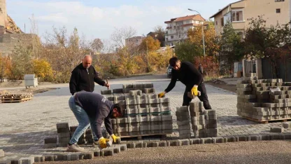 Oltu’da kilit parke taşı çalışmaları tamamlandı