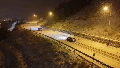 Palandöken beyaz örtüsüne büründü