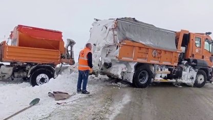Palandöken geçidinde karla mücadele ekiplerinin nefes kesen mesaisi