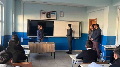 Sarıkamış Kaymakamı Aslantatar, okulları ziyaret ediyor