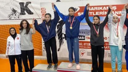 Sarıkamış Şehitlerini Anma tekvando turnuvası devam ediyor