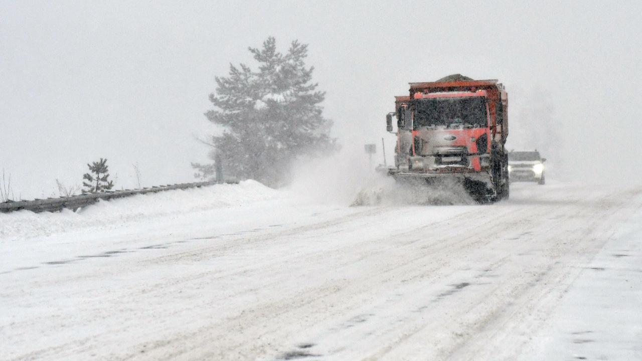Sarıkamış'ta kar ve soğuk hava etkili oluyor