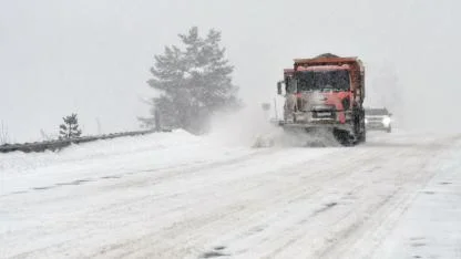 Sarıkamış'ta kar ve soğuk hava etkili oluyor