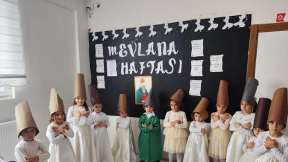 Selimli minikler Mevlana’yı andı