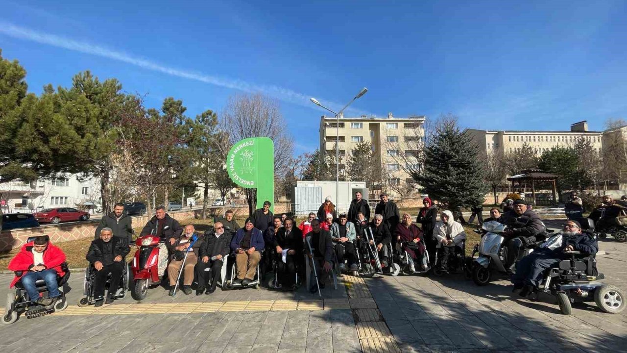 Türkiye Sakatlar Derneği’nden çağrı: &quot;Erişilebilir şehir için adım atın&quot;