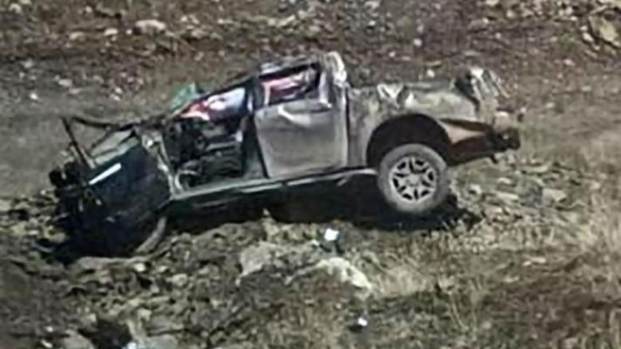 Uçuruma yuvarlanan araçtaki VEDAŞ personeli hayatını kaybetti