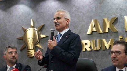 Ulaştırma ve Altyapı Bakanı Abdulkadir Uraloğlu; "Erzurum’un ben de ayrı bir yeri vardır"