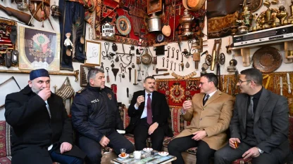 Vali Çiftçi’den esnafa ahde vefa