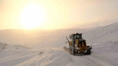 Ağrı’da 110 köy yolu ulaşıma kapandı