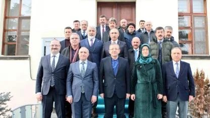 Akademinin zirvesi Kars’ta buluştu