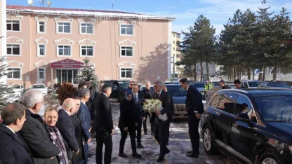 Sağlık Bakanı Memişoğlu Erzurum'da