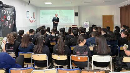 Başkan Ödül, öğrencilere veteriner hekimliği anlattı