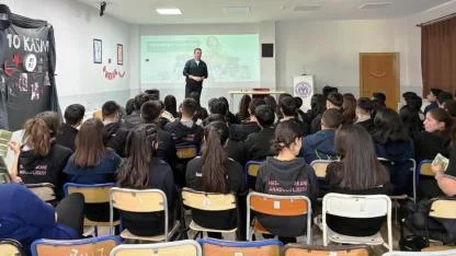 Başkan Ödül, öğrencilere veteriner hekimliği anlattı