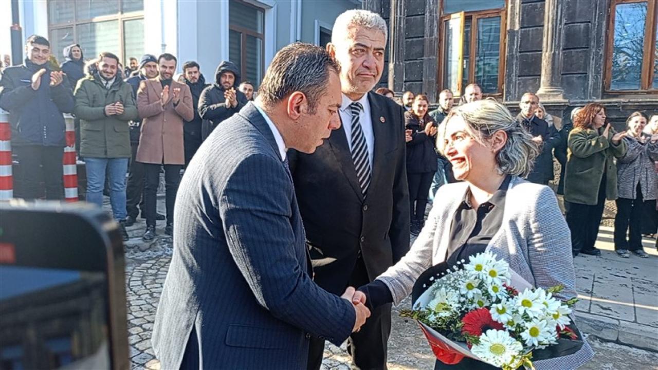 Başkan Senger’e belediye personelinden büyük sürpriz