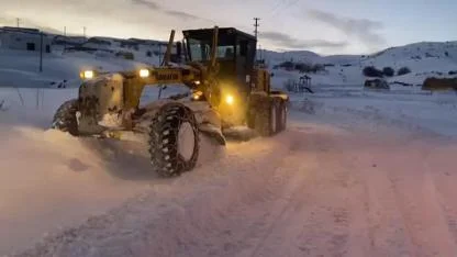 Bingöl'de 72 köy yolunda çalışmalar sürüyor