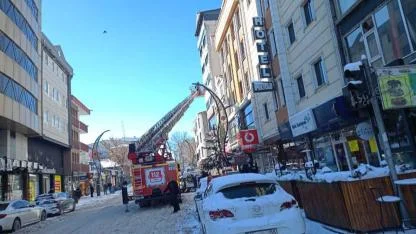 Buz sarkıtları hayati risk oluşturabilir!