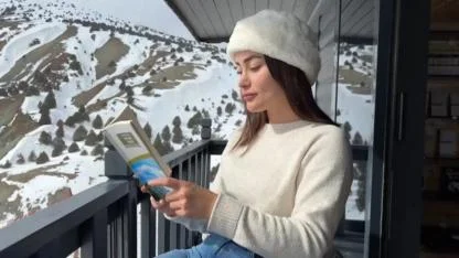 Dağ Kütüphanesi, kış sporlarını kültür ve eğitimle buluşturuyor