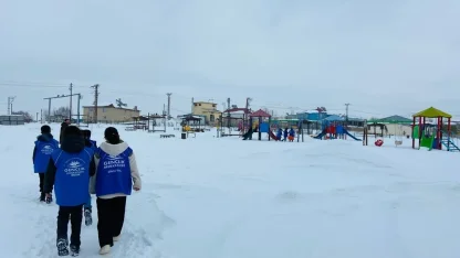 Diyadin’de gençlerden sokak hayvanlarına anlamlı destek