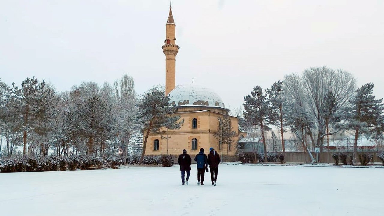 Doğu’da aralıklı kar yağışı bekleniyor