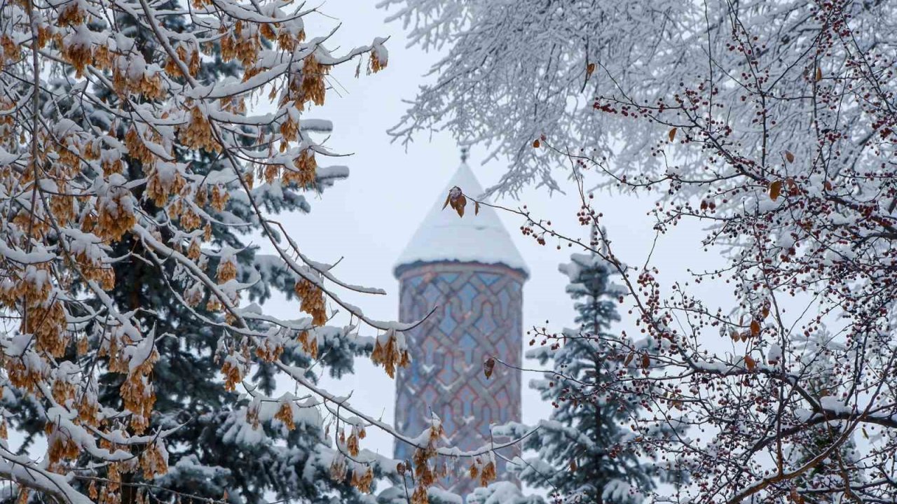 Erzurum’da buzlanma ve dona dikkat