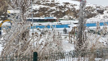 Göle'de dondurucu soğuklar devam ediyor