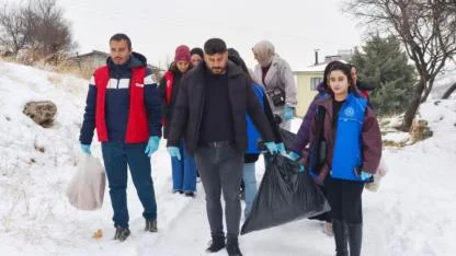 Gönüllü gençler, yaban hayvanları için harekete geçti