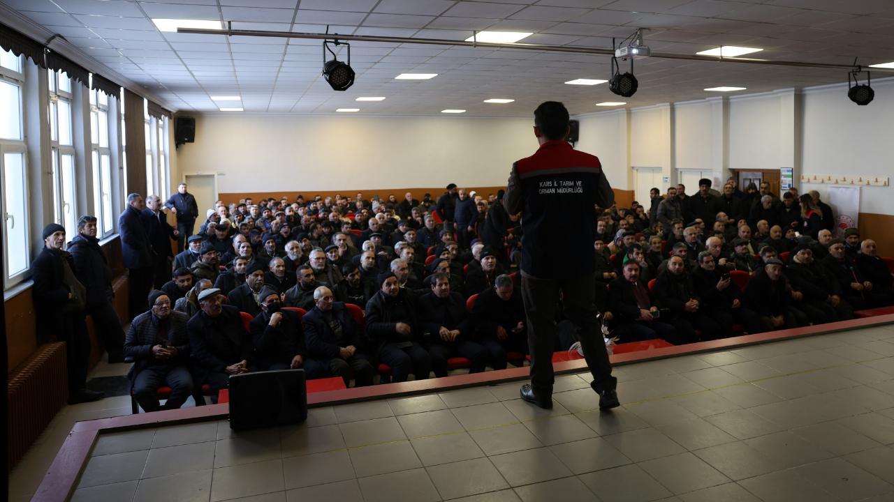 Kağızman’da üreticilere bitki koruma eğitimi