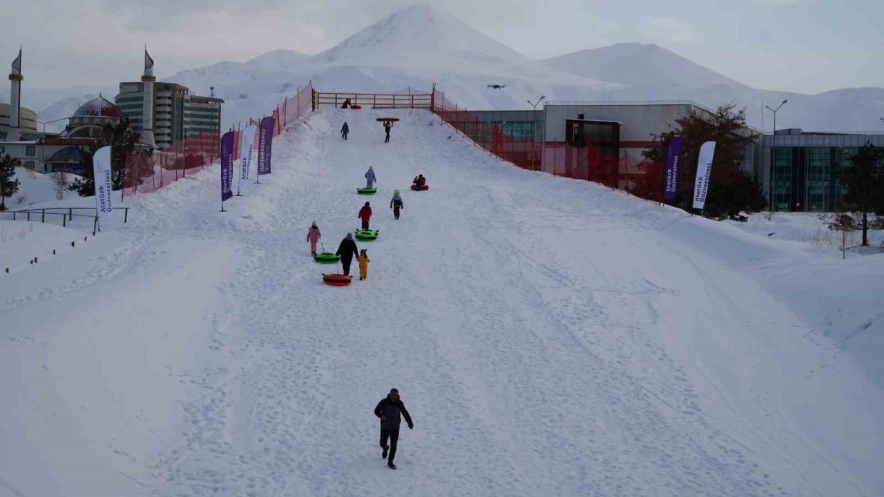 Kampüste kış keyfi başlıyor