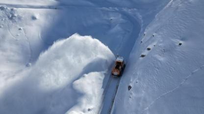 Kapanan köy yolları ulaşıma açılıyor