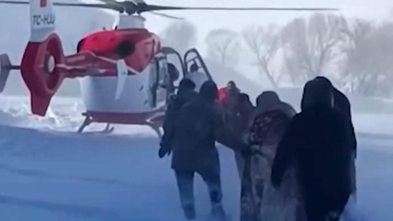 Kar esaretindeki hamile kadın için zamanla yarış