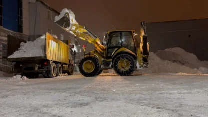 Karayazı’da karla mücadele: 81 köy yolu ulaşıma açıldı