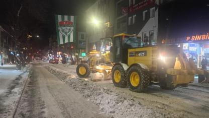 Kars Belediyesi ekipleri, vatandaşlardan anlayış bekliyor!